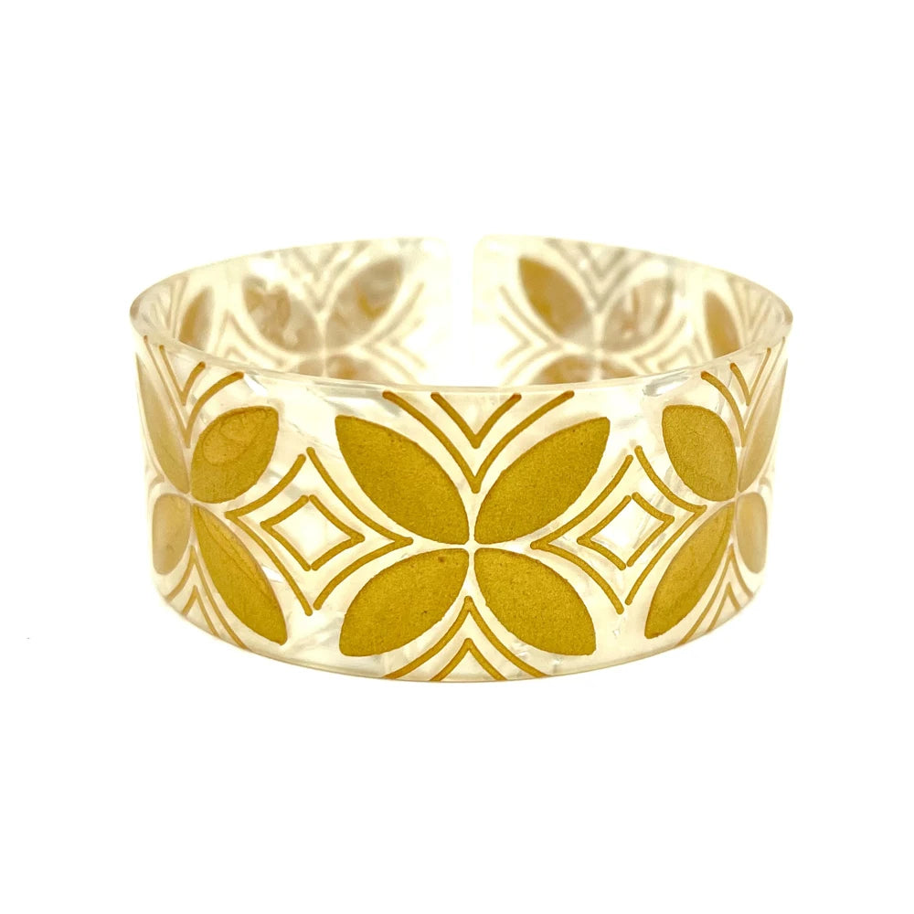 Pacific Tropical Plumeria Flower Acrylic Cuff Bangles Bracelet