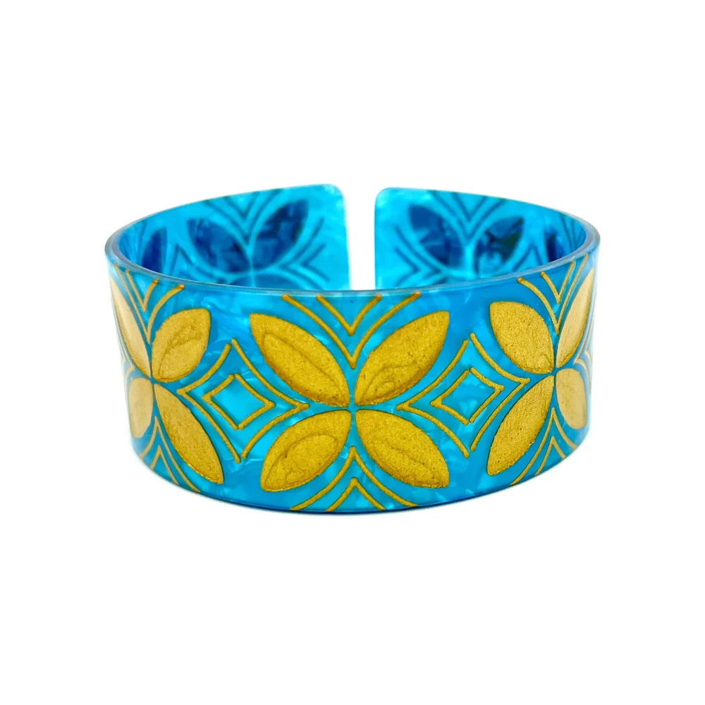 Pacific Tropical Plumeria Flower Acrylic Cuff Bangles Bracelet