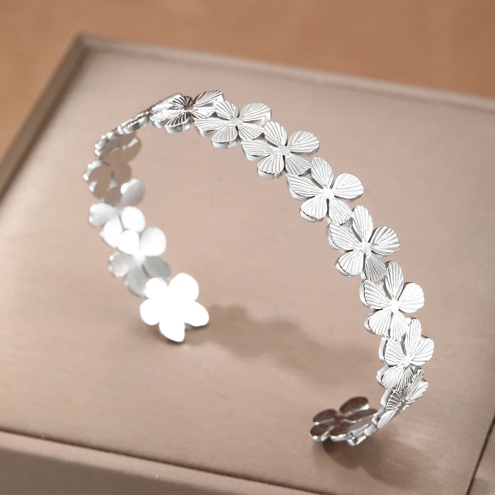 Stainless Steel, Light, Luxury & Delicate Wreath Bracelet Opening