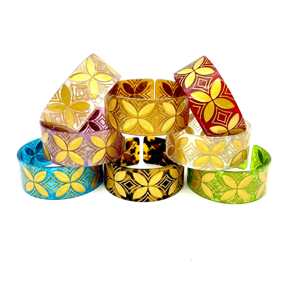 Pacific Tropical Plumeria Flower Acrylic Cuff Bangles Bracelet